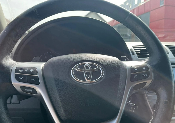 Toyota Avensis cena 54900 przebieg: 130886, rok produkcji 2014 z Sanok małe 301